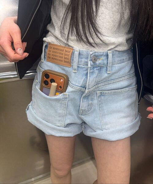 THE MYSTERIOUS HOTEL（ザミステリアスホテル）の「FAKE DENIM SHORTS [3 Size]（デニムパンツ・レディース・その他・SMALL/MEDIUM/LARGE）」の12枚目の写真