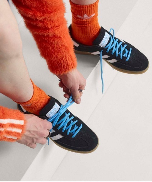 adidas(アディダス)の「ADIDAS Argentina Handball Spezial(アディダス アルゼンチン ハンドボール スペツィアル)(スニーカー・メンズ・ブラック系・23cm/24cm/25cm/26cm/27cm/28cm)」の13枚目の写真