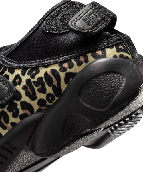 NIKE(ナイキ)の「NIKE W AIR RIFT IR5696-010(スニーカー・メンズ・マルチ・23cm/25cm/24cm)」の3枚目の写真