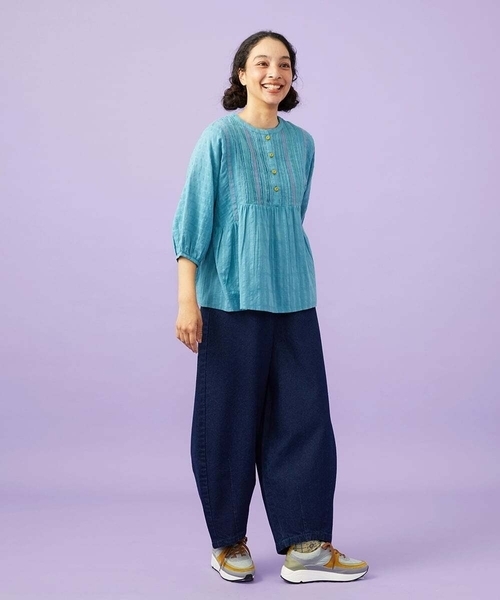 Jocomomola(ホコモモラ)の「Una escalera de colores バンドカラーブラウス(シャツ/ブラウス・レディース・アイボリー/ブルー・40)」の21枚目の写真