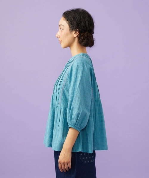 Jocomomola(ホコモモラ)の「Una escalera de colores バンドカラーブラウス(シャツ/ブラウス・レディース・アイボリー/ブルー・40)」の19枚目の写真