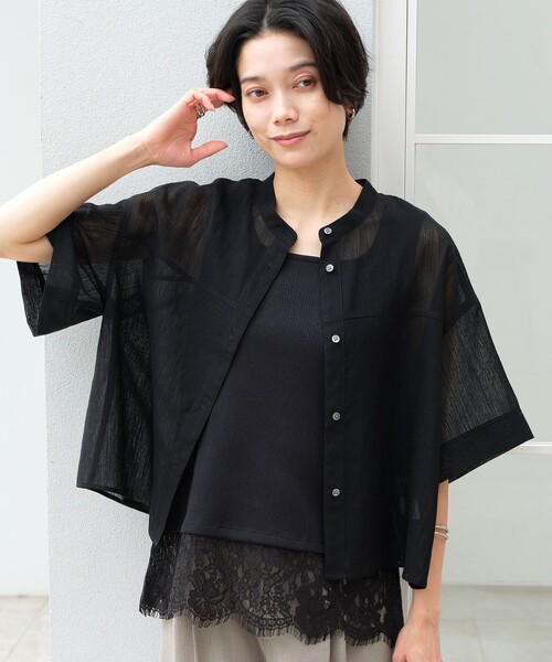 green label relaxing(グリーンレーベルリラクシング)の「ラミーライク ショートスリーブ シャツ 通気性(シャツ/ブラウス・レディース・ブラック/ダークブラウン/オフホワイト/ライトブルー・FREE)」の2枚目の写真