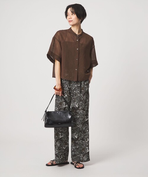 green label relaxing(グリーンレーベルリラクシング)の「ラミーライク ショートスリーブ シャツ 通気性(シャツ/ブラウス・レディース・ブラック/ダークブラウン/オフホワイト/ライトブルー・FREE)」の9枚目の写真