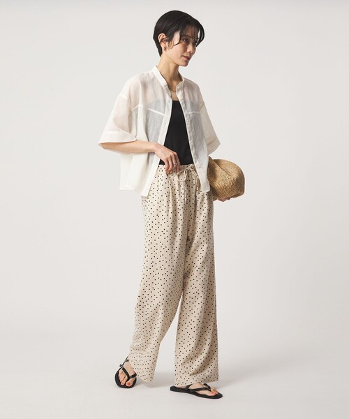 green label relaxing(グリーンレーベルリラクシング)の「ラミーライク ショートスリーブ シャツ 通気性(シャツ/ブラウス・レディース・ブラック/ダークブラウン/オフホワイト/ライトブルー・FREE)」の14枚目の写真