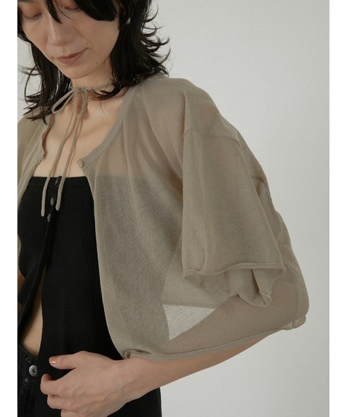 LA PEAU DE GEM（ラポドゥジェム）の「【LA PEAU DE GEM】sheer short cardigan/シアーショートカーディガン（カーディガン/ボレロ・レディース・ブラック/ベージュ・FREE）」の6枚目の写真