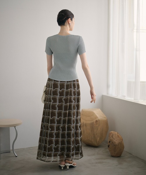 LAULEN(ローレン)の「twist button half sleeve rib cardigan /ツイストボタン半袖リブカーディガン(カーディガン/ボレロ・レディース・ブルー/ネイビー/カーキ・FREE)」の10枚目の写真