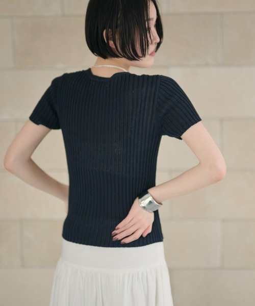 LAULEN(ローレン)の「twist button half sleeve rib cardigan /ツイストボタン半袖リブカーディガン(カーディガン/ボレロ・レディース・ブルー/ネイビー/カーキ・FREE)」の20枚目の写真