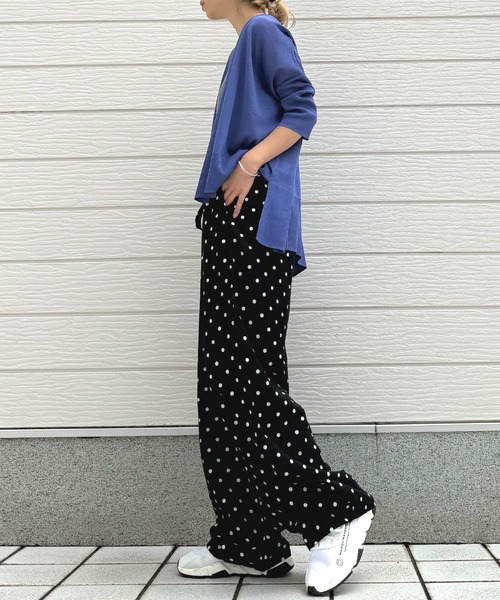 Q(キュー)の「ドットワイドパンツ(その他パンツ・レディース・ブラック系/ホワイト系・MEDIUM)」の16枚目の写真