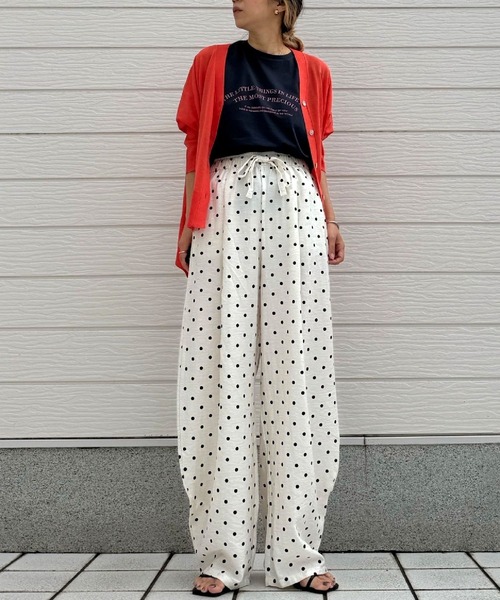 Q(キュー)の「ドットワイドパンツ(その他パンツ・レディース・ブラック系/ホワイト系・MEDIUM)」の13枚目の写真
