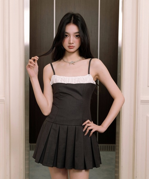 セール】Slim tie pleats mini dress（ワンピース）｜andwang