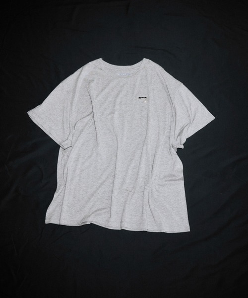JOSE MOON（ジョゼムーン）の「PEARL OVER HALF SLEEVE T-SHIRT /パールオーバーハーフスリーブTシャツ（Tシャツ/カットソー・レディース・ブラック/グレー/ホワイト・FREE）」の3枚目の写真