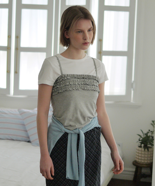 AFTERHOURS(アフターアワーズ)の「RUFFLE SLEEVELESS TOP (MELANGE GREY)(Tシャツ/カットソー・レディース・グレー・FREE)」の5枚目の写真