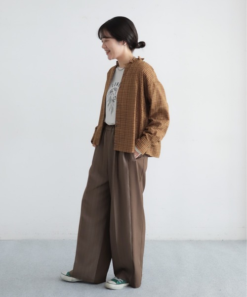 NOMBRE IMPAIR(ノンブルアンペール)の「【予約】シアーチェック フリルカラーシャツ(シャツ/ブラウス・レディース・ベージュ/ネイビー・FREE)」の4枚目の写真