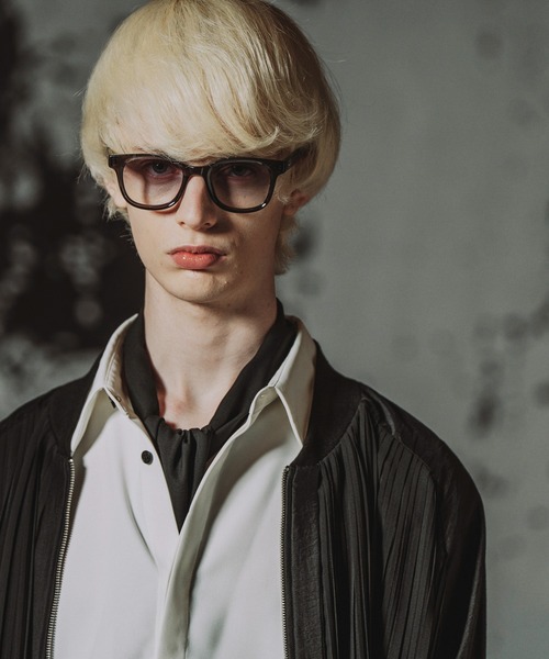 NO ID.(ノーアイディ)の「【NO ID.】Transition Glasses (Photochromic) / トランジション グラス(調光)(メガネ・メンズ・ブラック・ONE SIZE)」の6枚目の写真