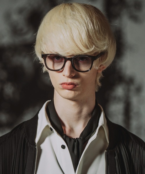NO ID.(ノーアイディ)の「【NO ID.】Transition Glasses (Photochromic) / トランジション グラス(調光)(メガネ・メンズ・ブラック・ONE SIZE)」の9枚目の写真