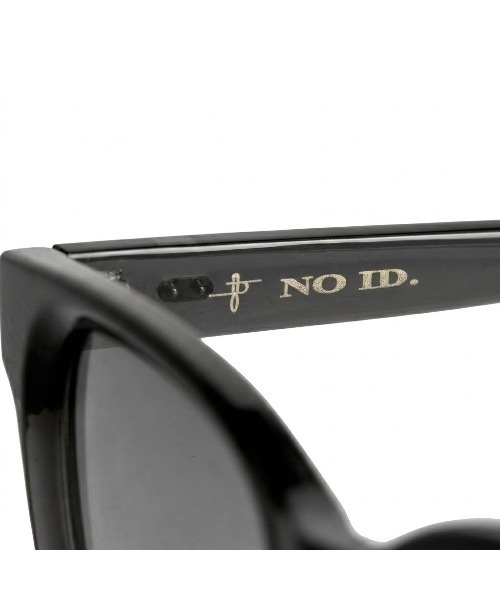 NO ID.(ノーアイディ)の「【NO ID.】Transition Glasses (Photochromic) / トランジション グラス(調光)(メガネ・メンズ・ブラック・ONE SIZE)」の20枚目の写真