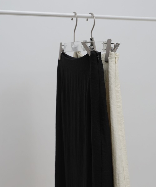 select MOCA(セレクトモカ)の「リネンライクバックスリットシアーIラインスカート(スカート・レディース・アイボリー/ブラック・LARGE/MEDIUM)」の21枚目の写真
