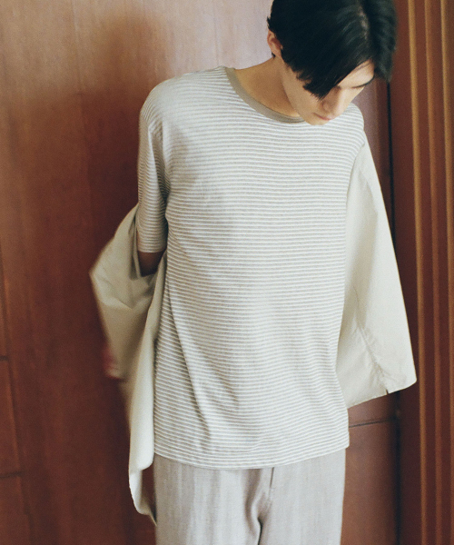 BLANKROOM(ブランクルーム)の「リンストライプハーフT_BEIGE/GRAY(Tシャツ/カットソー・メンズ・その他・1/2/4/3)」の2枚目の写真