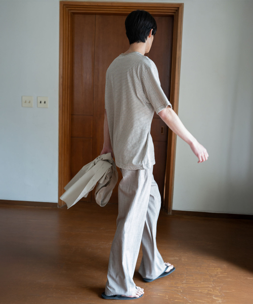 BLANKROOM(ブランクルーム)の「リンストライプハーフT_BEIGE/GRAY(Tシャツ/カットソー・メンズ・その他・1/2/4/3)」の6枚目の写真