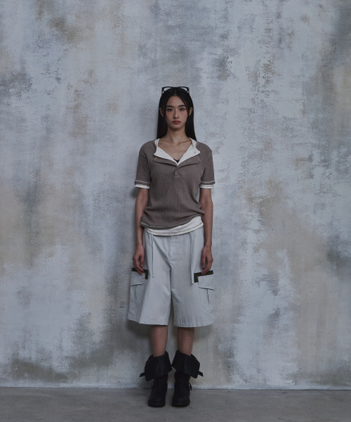 PARADIGMFILM（パラダイムフィルム）の「[Ep.02] スラブレイヤードヘンリーネックニットトップ（ベージュ）（Tシャツ/カットソー・レディース・その他・MEDIUM/LARGE）」の3枚目の写真