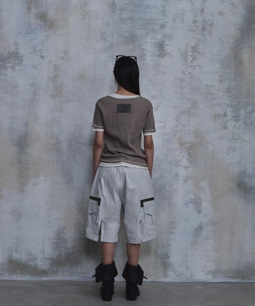 PARADIGMFILM（パラダイムフィルム）の「[Ep.02] スラブレイヤードヘンリーネックニットトップ（ベージュ）（Tシャツ/カットソー・レディース・その他・MEDIUM/LARGE）」の5枚目の写真