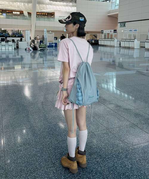 SEQUENZ(シークエンズ)の「※WEB限定 / 2WAY仕様 /チェックジップナップサック /sqnz zip knapsack(バックパック/リュック・レディース・ブラック/ライトグレー/ライトピンク・FREE)」の11枚目の写真