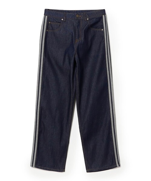 adidas(アディダス)の「adidas / ADIDAS FIREBIRD ADICOLOR DENIM MID-RISE STRAIGHT-INDIGO DENIM(デニムパンツ・メンズ・インディゴブルー・34inch/32inch/36inch/30inch)」の2枚目の写真