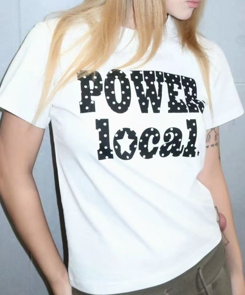 AsRiRe(アスリレイ)の「ドットロゴプリントコンパクトTシャツ(Tシャツ/カットソー・レディース・ホワイト/グレー/ブラック・M)」の4枚目の写真