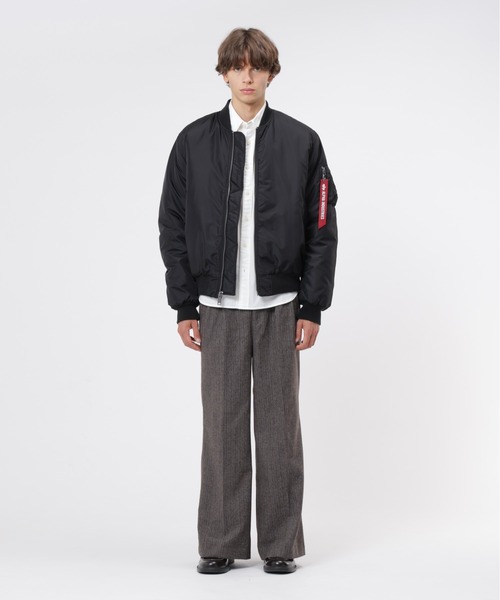 Alpha Industries(アルファインダストリーズ)の「Alpha Industries/アルファインダストリーズ/OXFORD MA-1 RELAXED FIT FLIGHT JACKET/オックスフォードMA-1 リラックスフィット フライトジャケット(MA-1・メンズ・ライトグレー/ブラック/ブラウン/オリーブ・S/M/L/XL/2XL)」の5枚目の写真