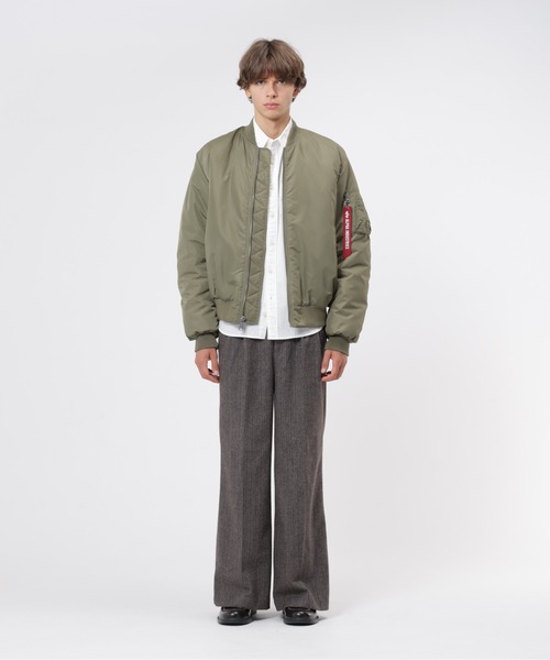 Alpha Industries(アルファインダストリーズ)の「Alpha Industries/アルファインダストリーズ/OXFORD MA-1 RELAXED FIT FLIGHT JACKET/オックスフォードMA-1 リラックスフィット フライトジャケット(MA-1・メンズ・ライトグレー/ブラック/ブラウン/オリーブ・S/M/L/XL/2XL)」の14枚目の写真
