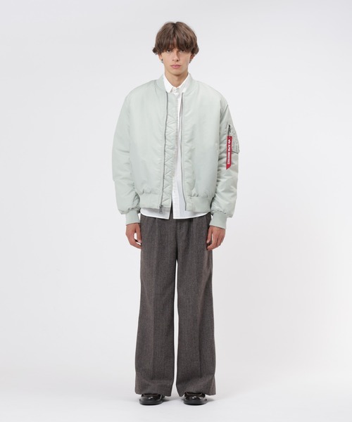 Alpha Industries(アルファインダストリーズ)の「Alpha Industries/アルファインダストリーズ/OXFORD MA-1 RELAXED FIT FLIGHT JACKET/オックスフォードMA-1 リラックスフィット フライトジャケット(MA-1・メンズ・ライトグレー/ブラック/ブラウン/オリーブ・S/M/L/XL/2XL)」の19枚目の写真