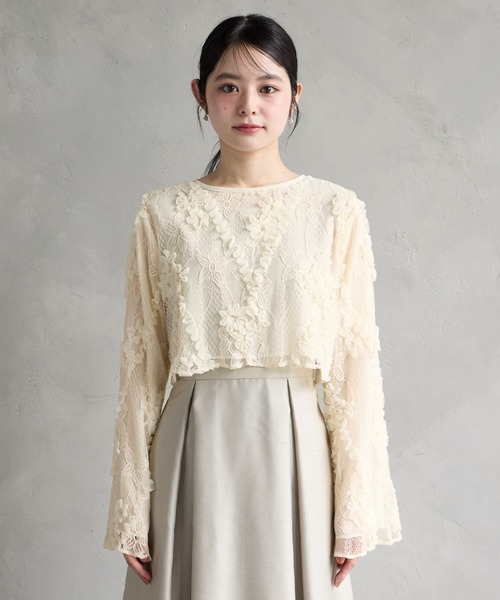 AIMER(エメ)の「2WAYラメレース×シフォンフラワー刺繍ロングスリーブボレロ(カーディガン/ボレロ・レディース・ブラック/ベージュ・MEDIUM)」の20枚目の写真