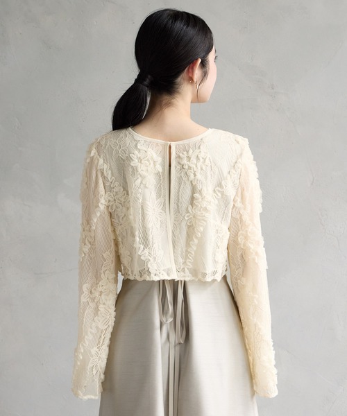 AIMER(エメ)の「2WAYラメレース×シフォンフラワー刺繍ロングスリーブボレロ(カーディガン/ボレロ・レディース・ブラック/ベージュ・MEDIUM)」の21枚目の写真