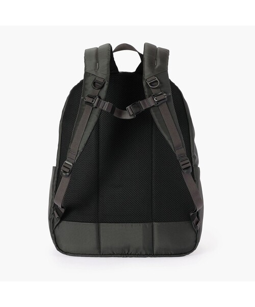 BRIEFING(ブリーフィング)の「MFC WIDE DAY PACK CAMO(バックパック/リュック・メンズ・チャコール・FREE)」の4枚目の写真