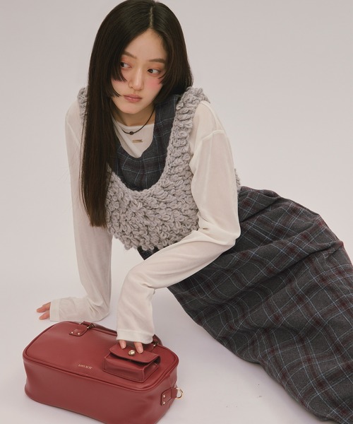 loin nuit(ロワンニュイ)の「velours long sleeve tops / ベロアロングスリーブトップス(Tシャツ/カットソー・レディース・アイボリー/ブルーグレー/ピンク/カーキ/ブラック・FREE)」の21枚目の写真
