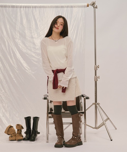 loin nuit(ロワンニュイ)の「velours long sleeve tops / ベロアロングスリーブトップス(Tシャツ/カットソー・レディース・アイボリー/ブルーグレー/ピンク/カーキ/ブラック・FREE)」の6枚目の写真
