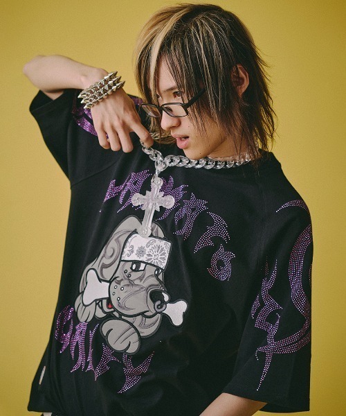 GALFY(ガルフィー)の「GALFY/ガルフィー/ピカピカ族Tシャツ(Tシャツ/カットソー・メンズ・ブラック・1/2)」の1枚目の写真