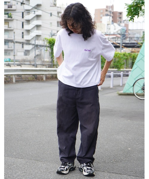BEN DAVIS(ベンデイビス)の「《BEN DAVIS》LADIES TEE/ベンデイビス レディースTシャツ ショート丈 短め丈 抗菌防臭(Tシャツ/カットソー・レディース・ホワイト/チャコールグレー・MEDIUM/LARGE)」の14枚目の写真