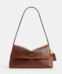 COACH（コーチ）の「チェルシー ショルダー バッグ 30・ラブド レザー（ショルダーバッグ）」