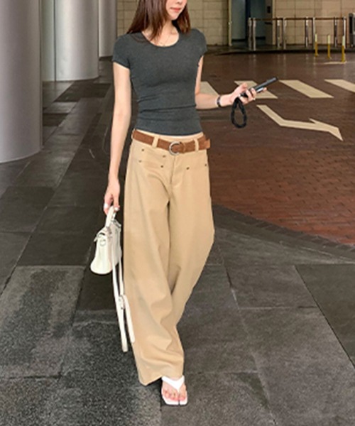 Girly Doll(ガーリードール)の「ラウンドネックフィットTシャツ(Tシャツ/カットソー・レディース・ホワイト/ダークグレー/ブラック・L/M)」の6枚目の写真