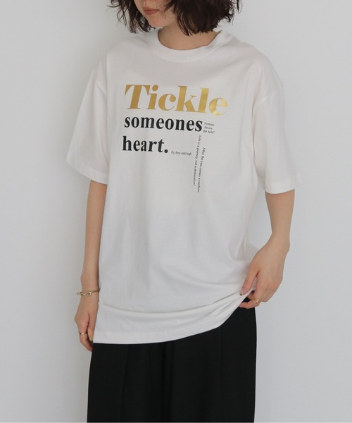 HER CLOSET(ハークローゼット)の「【HER CLOSET】 箔ロゴプリントTシャツ FOIL LOGO PRINT T-SHIRT(Tシャツ/カットソー・レディース・オフホワイト/ブラック・L/M/S)」の22枚目の写真