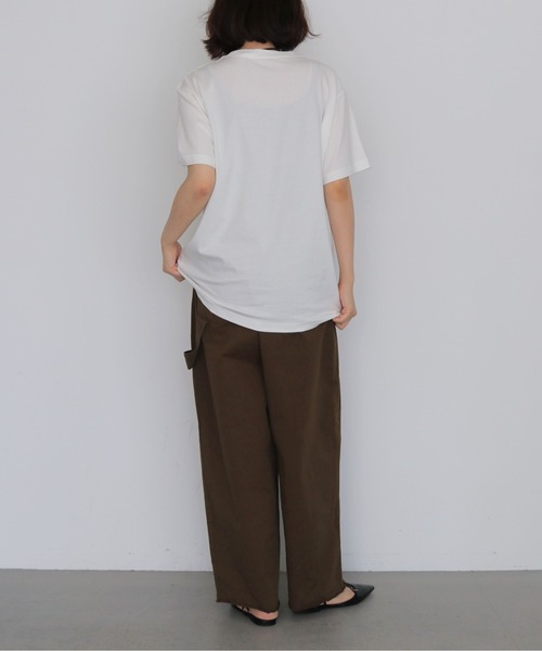 HER CLOSET(ハークローゼット)の「【HER CLOSET】 箔ロゴプリントTシャツ FOIL LOGO PRINT T-SHIRT(Tシャツ/カットソー・レディース・オフホワイト/ブラック・L/M/S)」の5枚目の写真