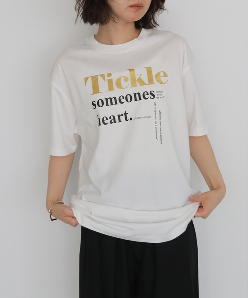 HER CLOSET(ハークローゼット)の「【HER CLOSET】 箔ロゴプリントTシャツ FOIL LOGO PRINT T-SHIRT(Tシャツ/カットソー・レディース・オフホワイト/ブラック・L/M/S)」の21枚目の写真