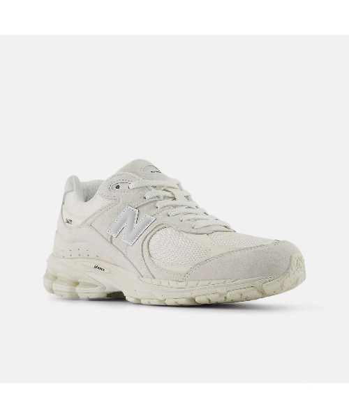 NEW BALANCE（ニューバランス）の「New Balance 2002R（ニューバランス 2002R）（スニーカー・メンズ・ブラック系/グレー系/Off White・24cm/24.5cm/23cm/23.5cm/27cm/27.5cm/25cm/25.5cm/26cm/26.5cm/28cm/28.5cm/29cm）」の6枚目の写真