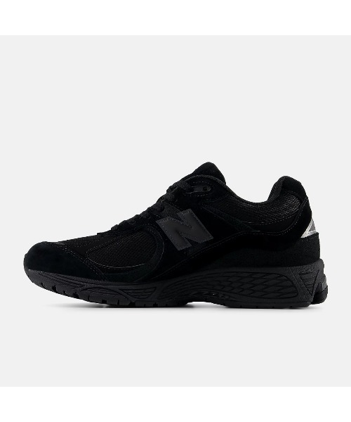NEW BALANCE（ニューバランス）の「New Balance 2002R（ニューバランス 2002R）（スニーカー・メンズ・ブラック系/グレー系/Off White・24cm/24.5cm/23cm/23.5cm/27cm/27.5cm/25cm/25.5cm/26cm/26.5cm/28cm/28.5cm/29cm）」の8枚目の写真