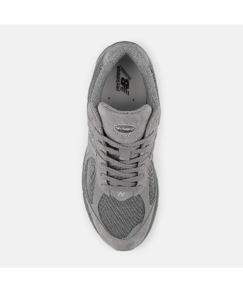 NEW BALANCE（ニューバランス）の「New Balance 2002R（ニューバランス 2002R）（スニーカー・メンズ・ブラック系/グレー系/Off White・24cm/24.5cm/23cm/23.5cm/27cm/27.5cm/25cm/25.5cm/26cm/26.5cm/28cm/28.5cm/29cm）」の13枚目の写真