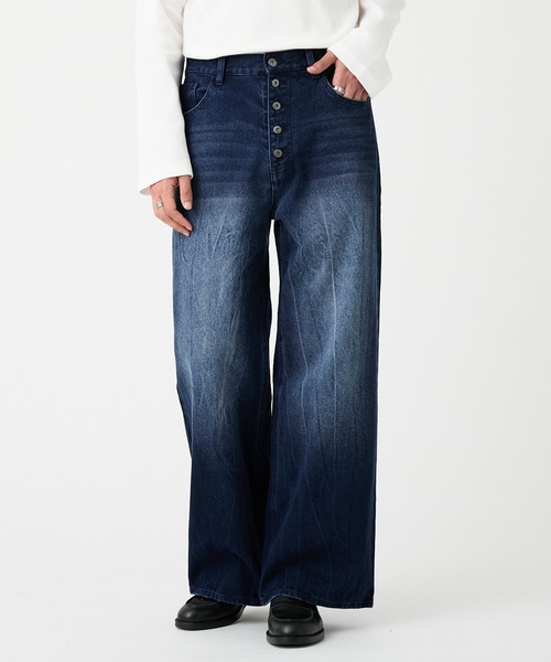 EVOLVERA(エボルヴェラー)の「Vintage Button-Fry Semi-Flare Denim Pants / ヴィンテージ ボタンフライ セミフレアデニムパンツ(デニムパンツ・メンズ・ブルー/ブラック・M/L)」の2枚目の写真