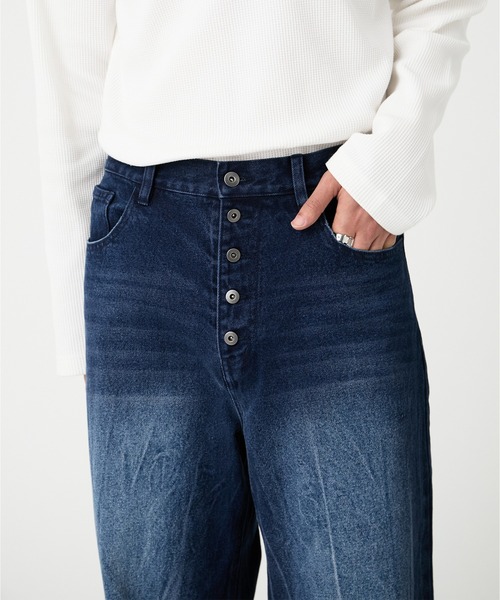 EVOLVERA(エボルヴェラー)の「Vintage Button-Fry Semi-Flare Denim Pants / ヴィンテージ ボタンフライ セミフレアデニムパンツ(デニムパンツ・メンズ・ブルー/ブラック・M/L)」の5枚目の写真