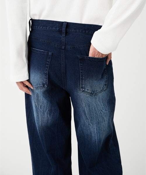 EVOLVERA(エボルヴェラー)の「Vintage Button-Fry Semi-Flare Denim Pants / ヴィンテージ ボタンフライ セミフレアデニムパンツ(デニムパンツ・メンズ・ブルー/ブラック・M/L)」の7枚目の写真