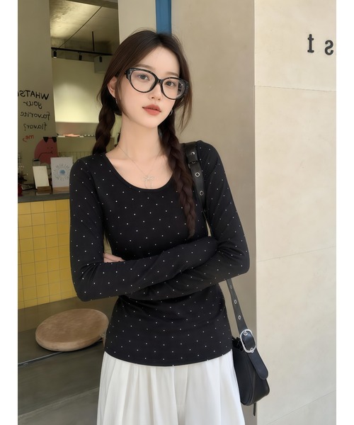 Sew loop(ソーループ)の「ドット柄長袖カットソーTシャツ・ラウンドネック(Tシャツ/カットソー・レディース・ブラック/グレー・FREE)」の17枚目の写真